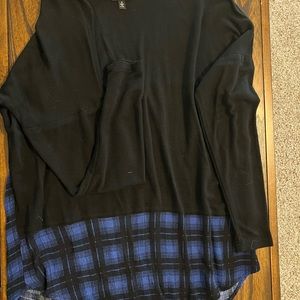 Bobeau Black & Blue Plaid Color Block Long Sleeve Babydoll Shirt Size Small